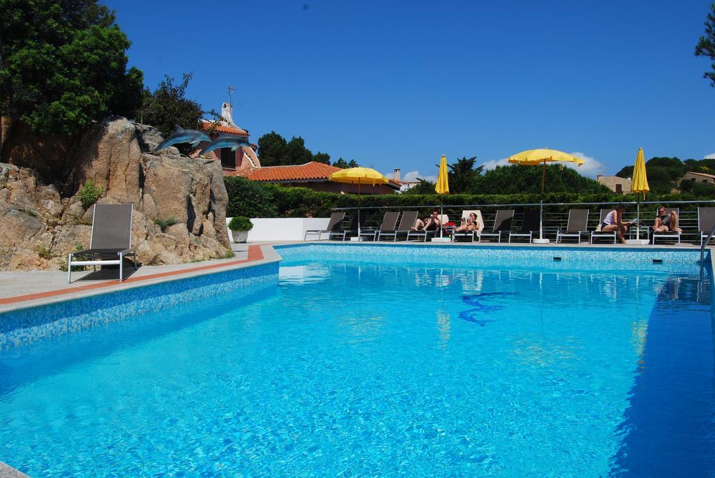 Hotel Mon Repos Baja Sardinia Kültér fotó