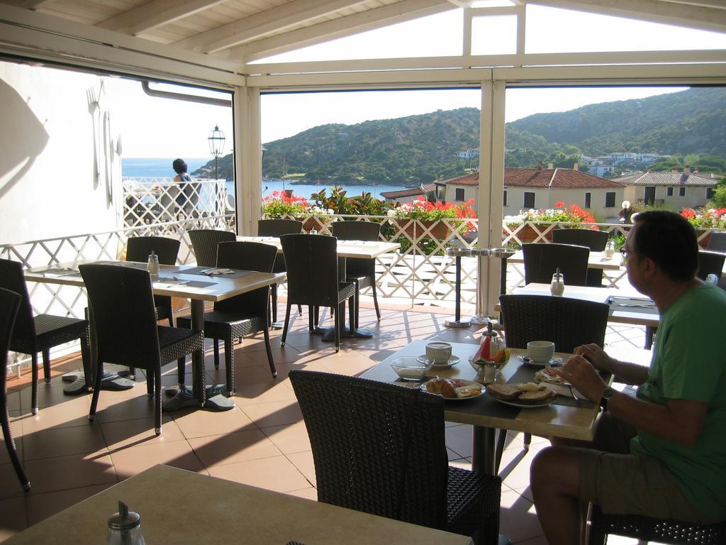 Hotel Mon Repos Baja Sardinia Kültér fotó