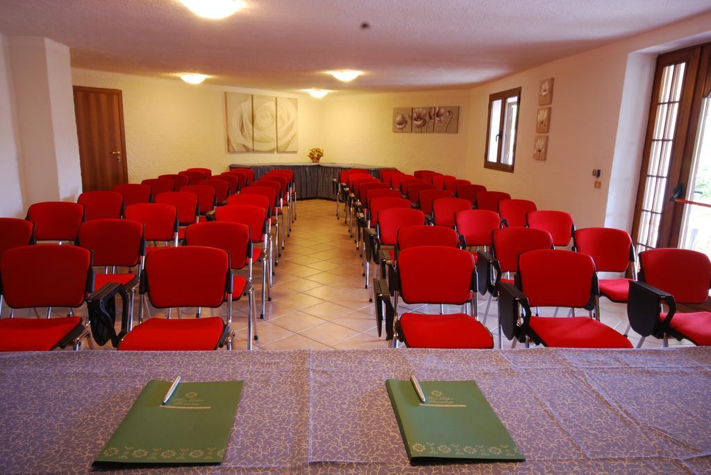 Hotel Mon Repos Baja Sardinia Kültér fotó