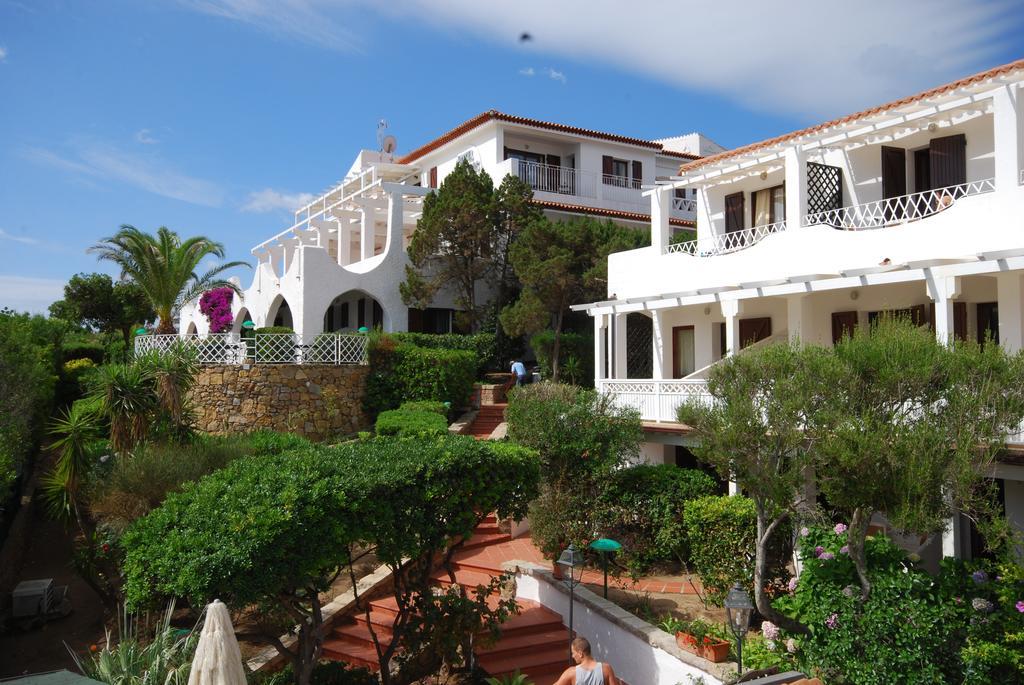 Hotel Mon Repos Baja Sardinia Kültér fotó