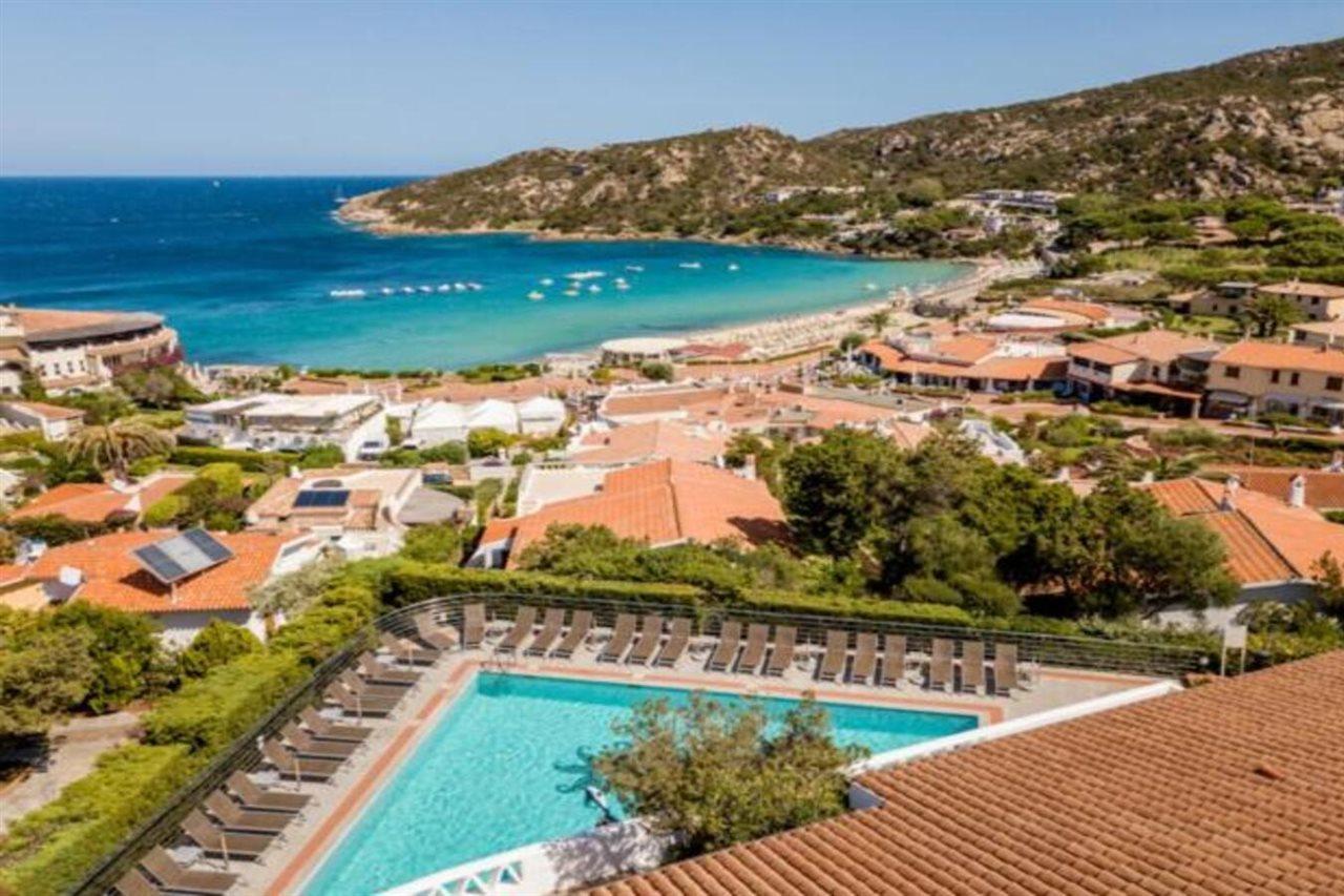Hotel Mon Repos Baja Sardinia Kültér fotó