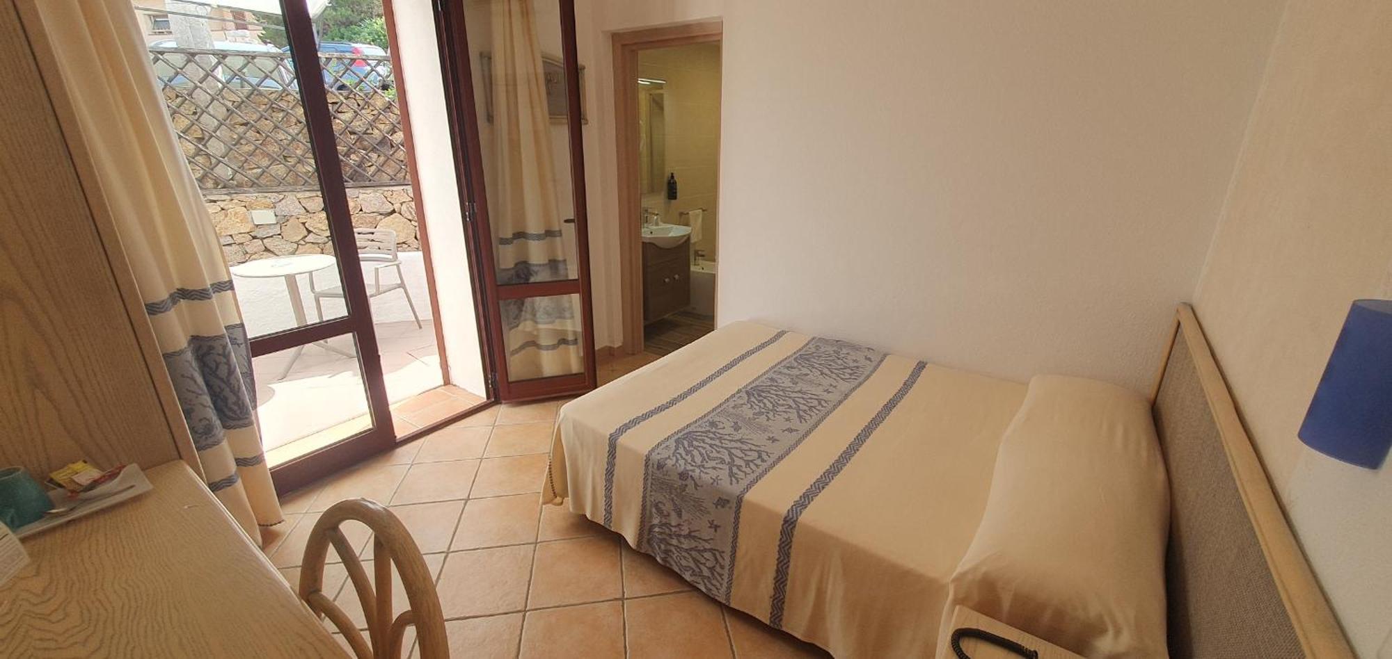 Hotel Mon Repos Baja Sardinia Kültér fotó