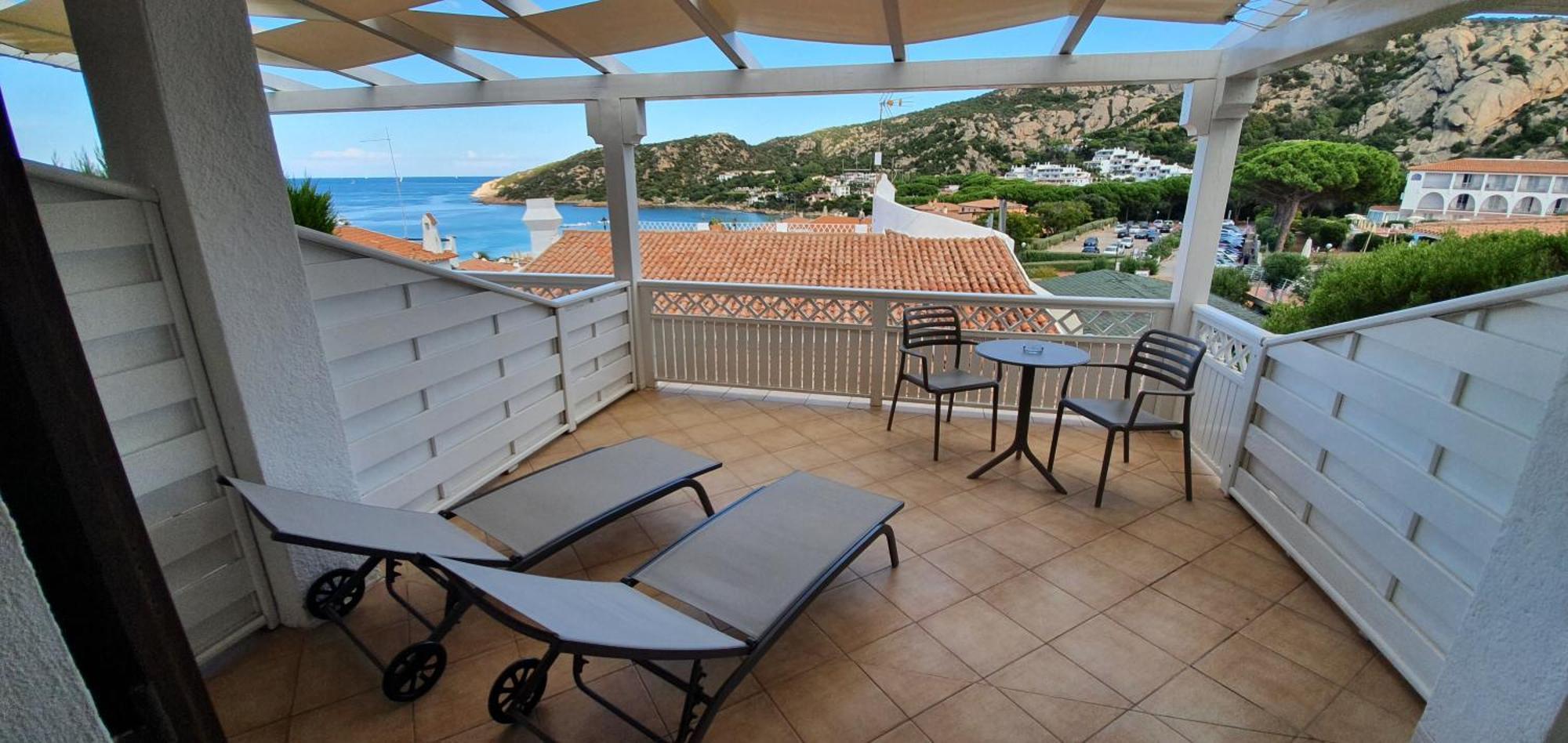 Hotel Mon Repos Baja Sardinia Kültér fotó