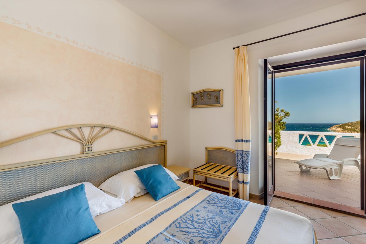 Hotel Mon Repos Baja Sardinia Kültér fotó